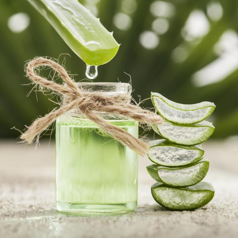 Thai massage with aloe vera and shea butter
